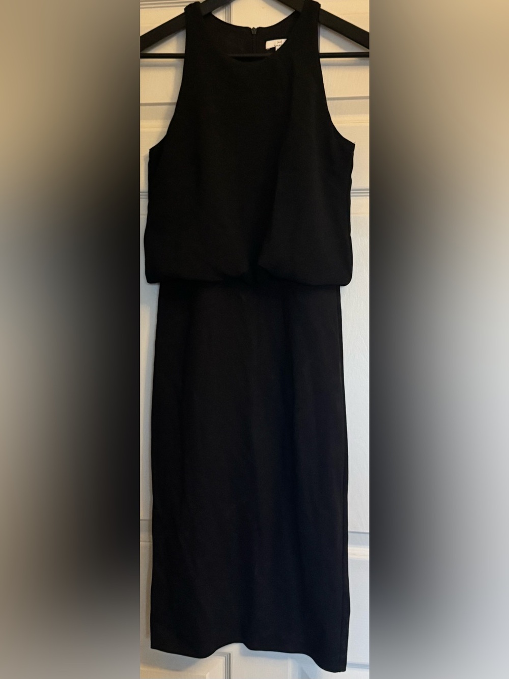 Beautiful Halston Black Sleeveless -Midi Dress